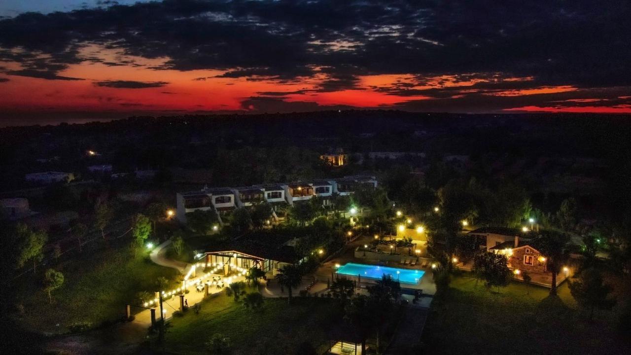 Tenuta Li Fani Residence Hotel Marina Di Pescoluse Exterior photo