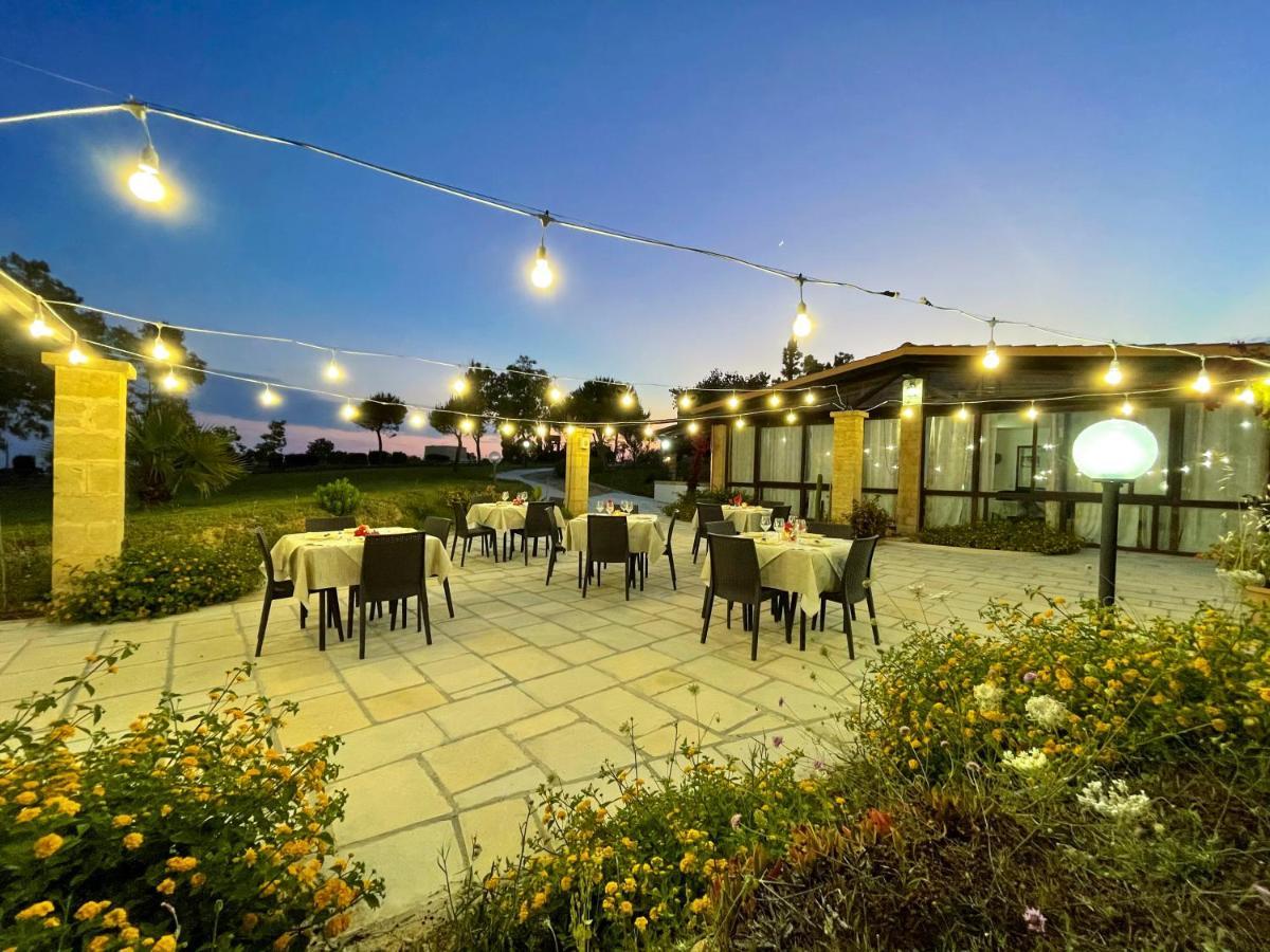Tenuta Li Fani Residence Hotel Marina Di Pescoluse Exterior photo